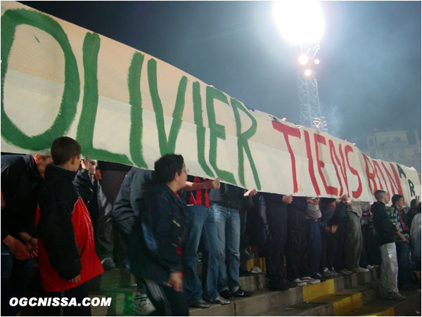 http://www.ogcnissa.com/images/forum/32-032004-psg/olivier2.jpg