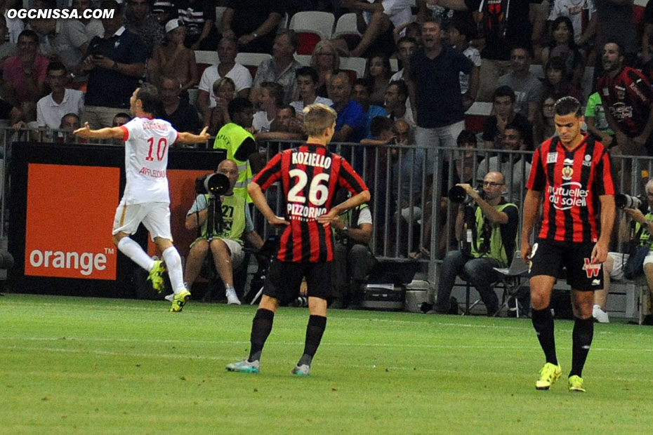 Nice réduit à 10, le match est maintenant en sens unique et Monaco égalise par Silva