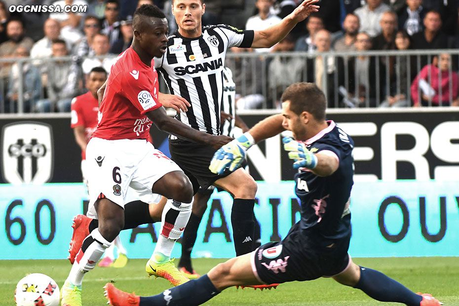 Jean-Michael Seri se met rapidement en évidence