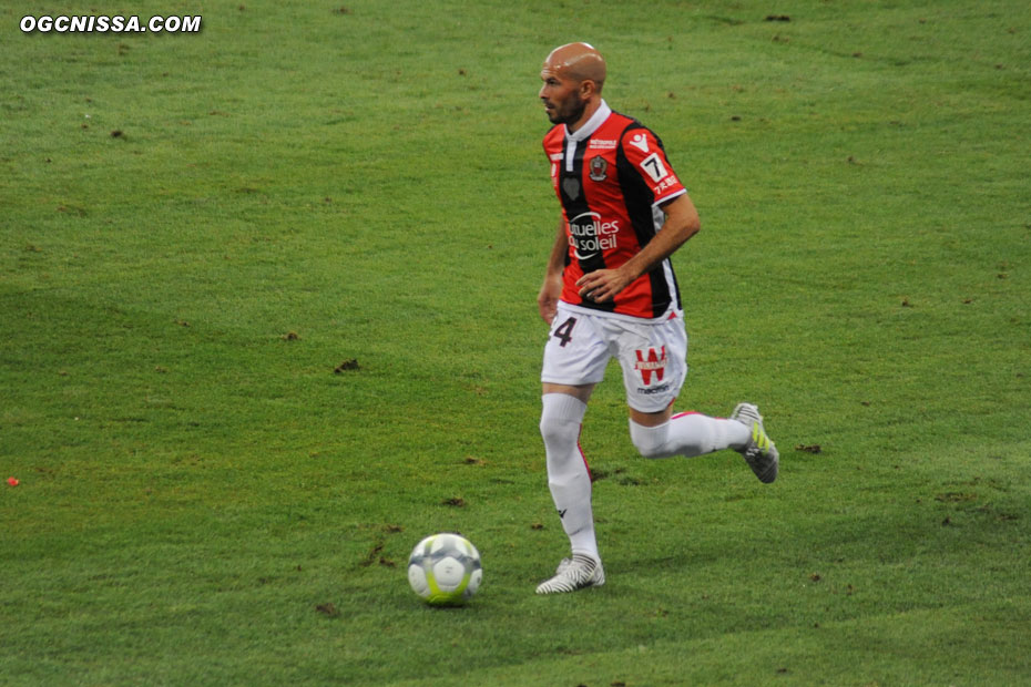 Christophe Jallet entre en fin de match