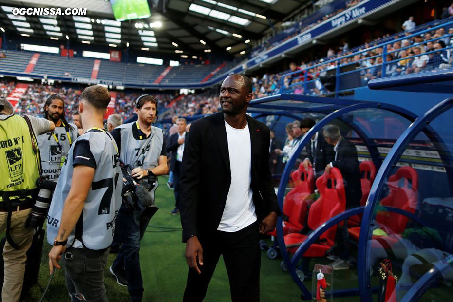 C'est terminé. Premier point pour Patrick Vieira et les siens