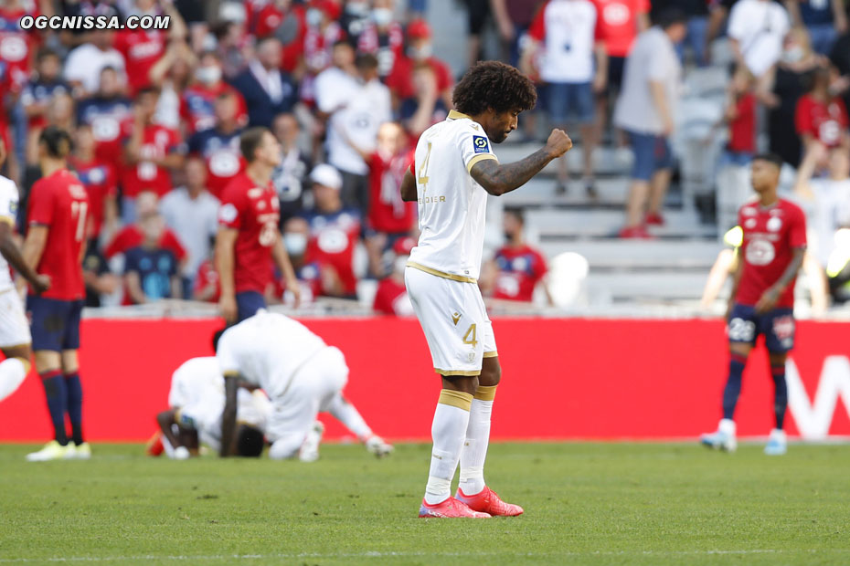 Les coéquipiers de Dante Bonfim ont déjà plié le match