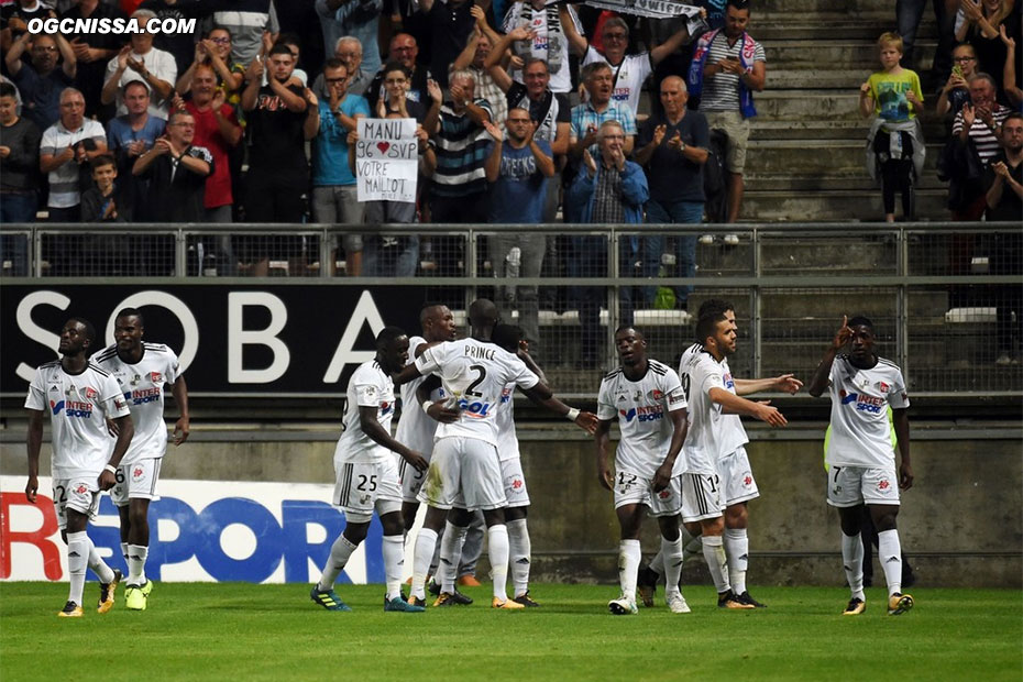 Amiens termine la rencontre en marquant un 3e but. Nice va devoir relevé la tête rapidement...