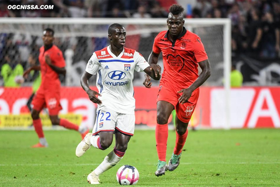 Première pour Mario Balotelli lors de cette rencontre de la 4e journée de L1 à Lyon