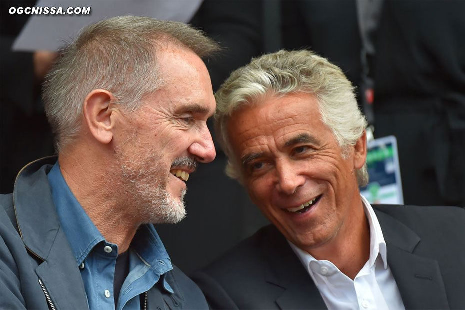 Bob Ratcliff et Jean-Pierre Rivère dans les tribunes