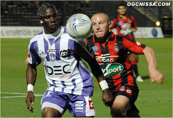 Florent Balmont et les niçois ont du mal à finir ce match