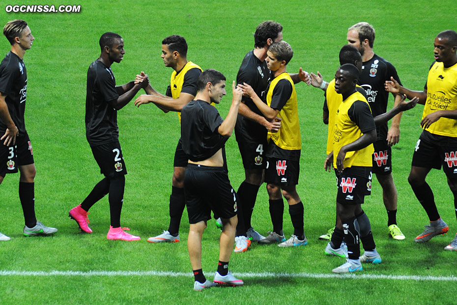 Les joueurs s'encouragent avant cette rencontre de la 5e journée contre Guingamp