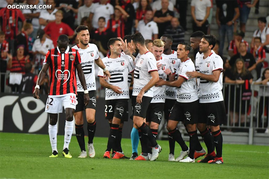 Sur un contre, Rennes ouvre le score