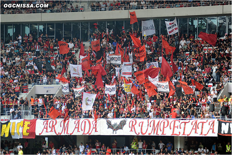 L'ARN a sorti les drapeaux