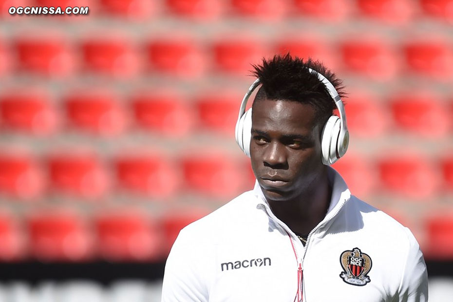 Mario Balotelli avant le match