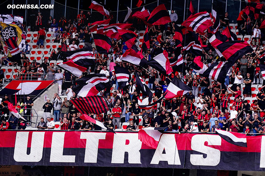 La BSN pour la réception du Paris FC, lors de la 6e journée de Ligue 1
