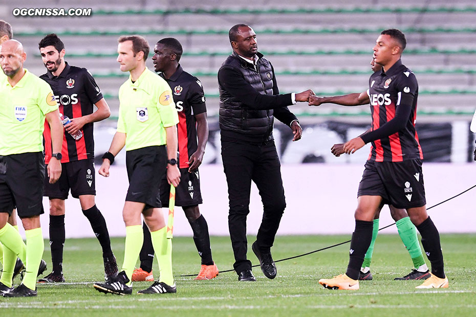 C'est terminé. L'équipe de Patrick Vieira s'impose 3 buts à 1 à Saint Etienne