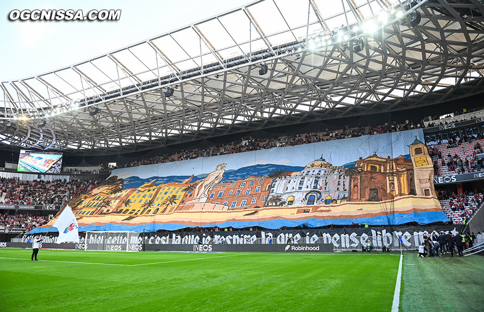 Magnifique tifo de la BSN pour la réception de Lyon