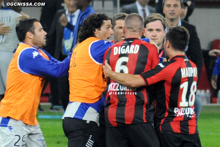 Avant que le portier remplaçant du SC Bastia, alias QI d'huitre, ne fasse dégénérer l'après match.