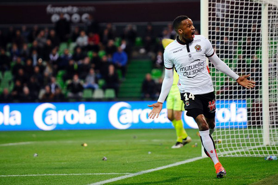 3e but d'Alassane Pléa !