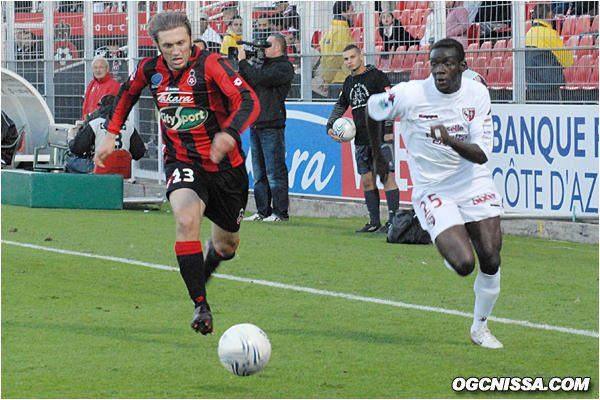 Jacques Abardonado remplacera Apam en fin de match