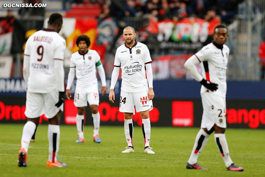 Première défaite en Ligue 1 pour les Aiglons