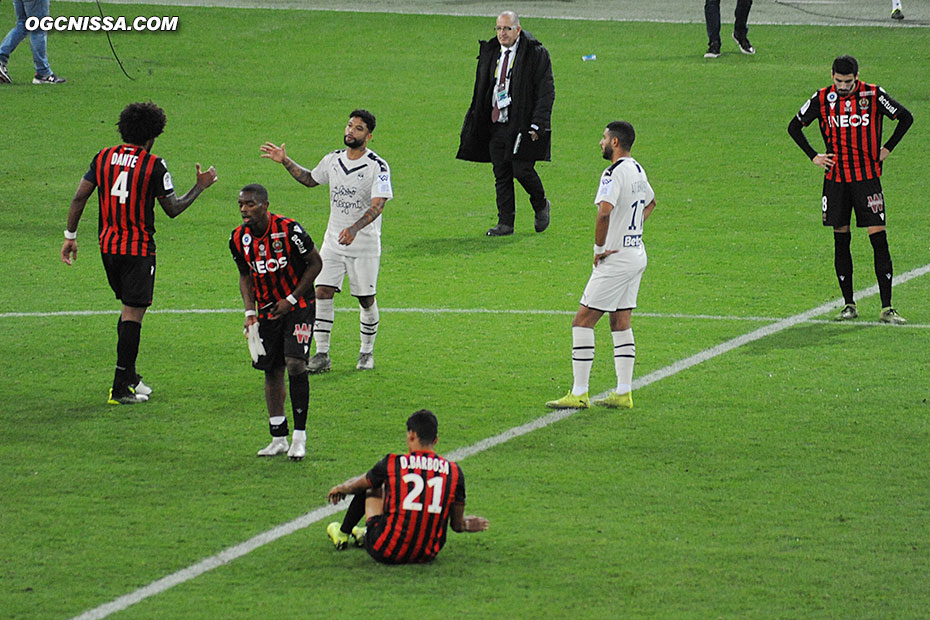 C'est terminé. Match nul 1 but partout entre Nice et Bordeaux.