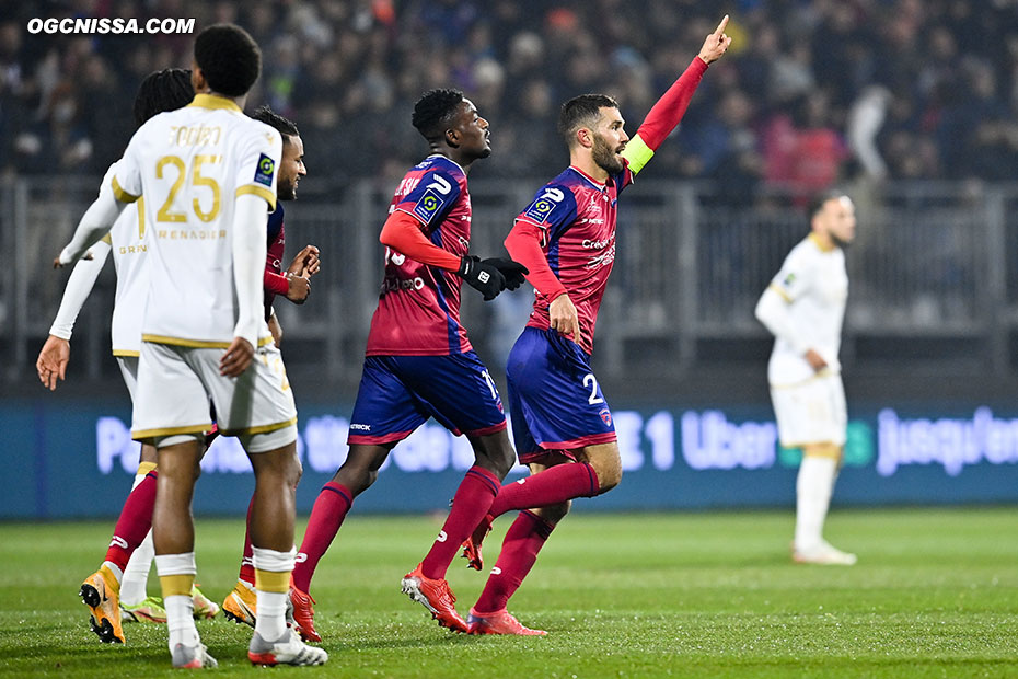 Clermont ouvre le score