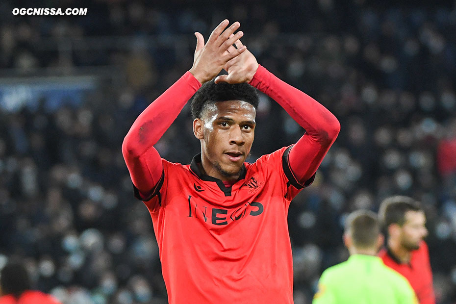 C'est terminé. Match nul et vierge contre Paris. Jean-Clair Todibo ont maintenant rendez-vous avec Strasbourg, dimanche prochain (17h)