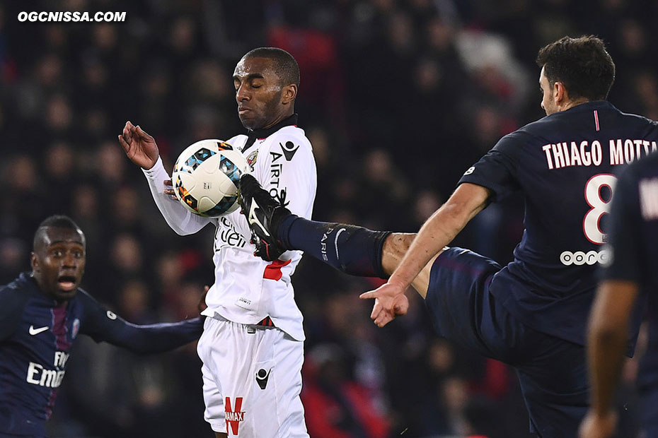 Thiago Motta s'essuie les crampons sur Ricardo Pereira