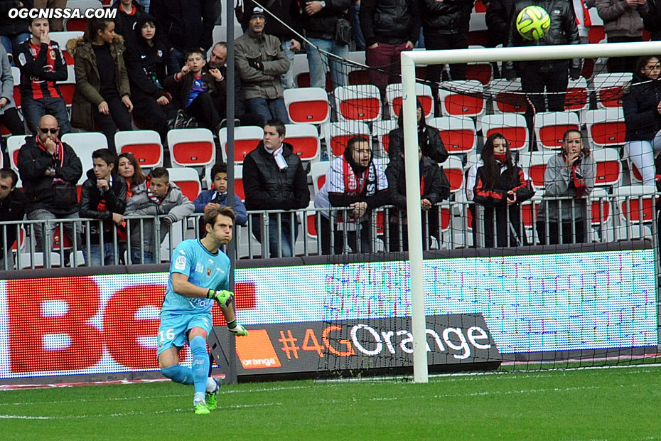 Simon Pouplin titulaire dans les buts