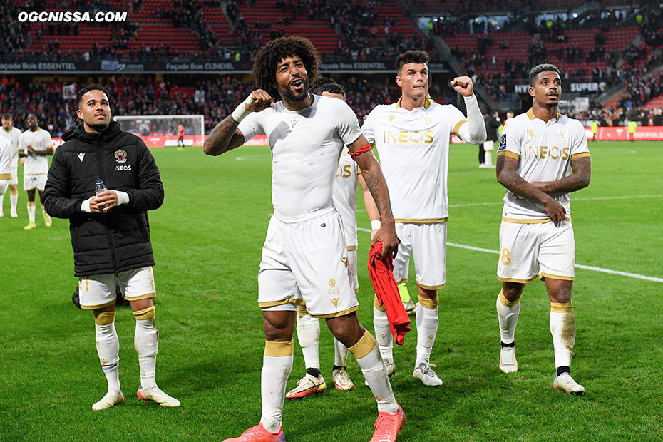 C'est terminé. Nice s'impose 2 à 1 à Rennes pour la plus grand joie de Dante Bonfim.