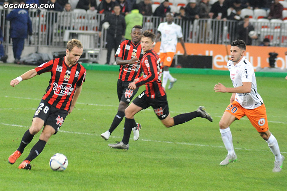 Valère Germain, devant Olivier Boscagli et Jean-Michael Seri