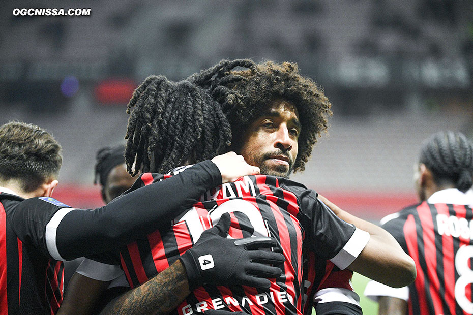 C'est terminé. Nice s'impose 2 buts à 1. Dante Bonfim et les siens sont deuxième au classement.