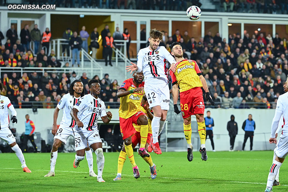 Mattia Viti remplacera Todibo, touché au genou