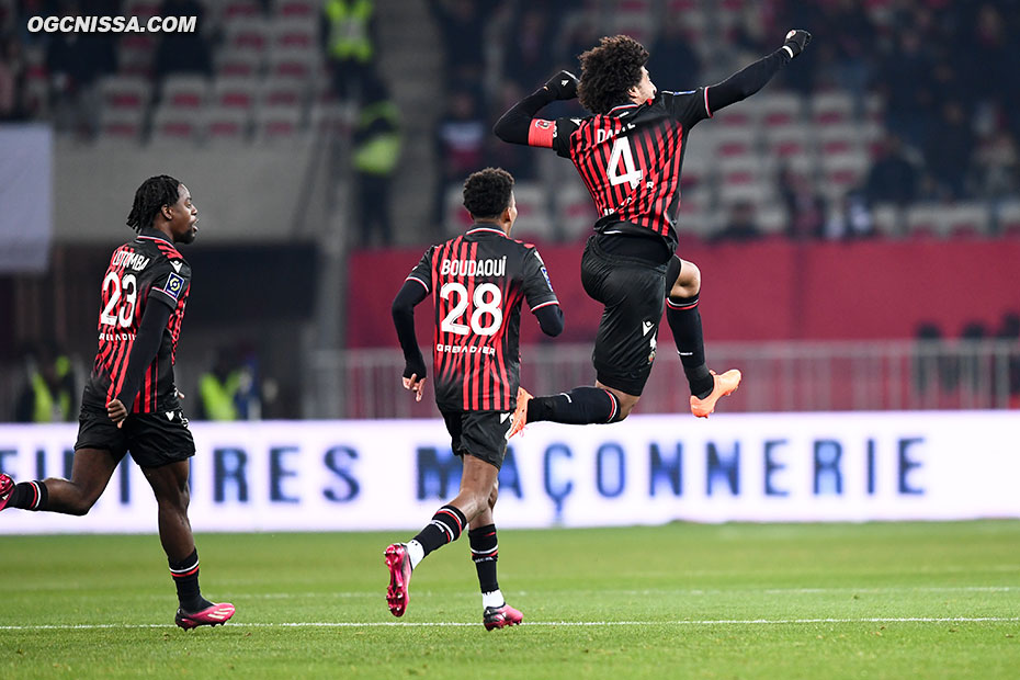 Nice ouvre rapidement le score par son capitaine Dante Bonfim