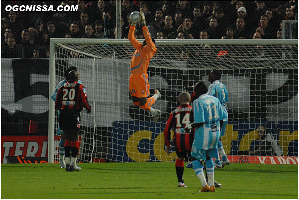 Mandanda rassure bien son équipe...