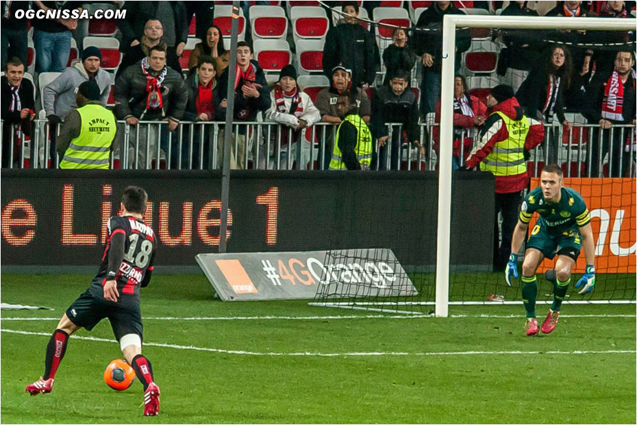 Neal Maupay entrera en fin de match