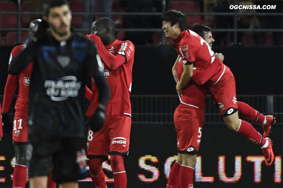 Avec un arbitrage lamentable, Dijon s'impose sur le fil