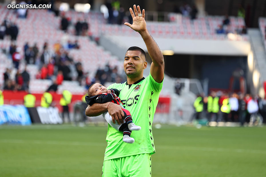 Walter Benitez et les siens ont rendez-vous avec Strasbourg, samedi prochain