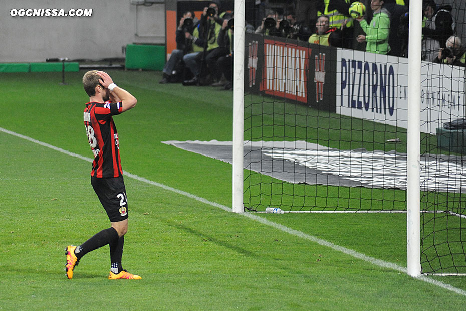 Leca a sorti du pied la frappe de Valére Germain