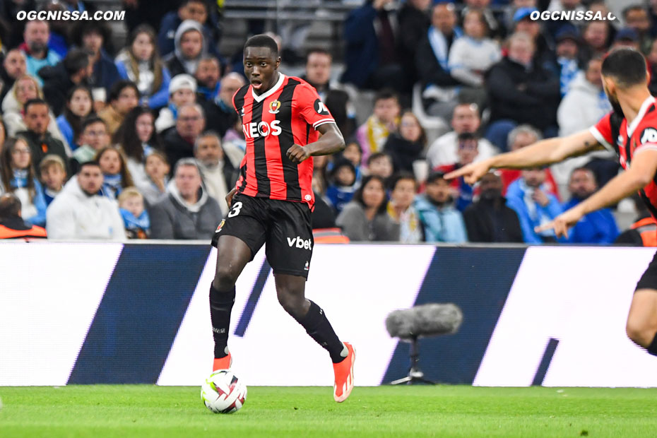 Antoine Mendy est titulaire en l'absence de Lotomba