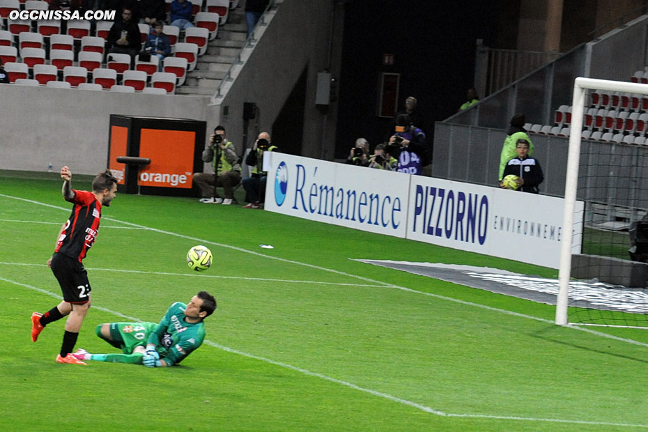 Un ballon piqué d'Alexy Bosetti permet au Gym d'égaliser