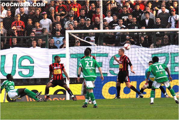 2 min de jeu, et Diatta ouvre le score pour St-Etienne