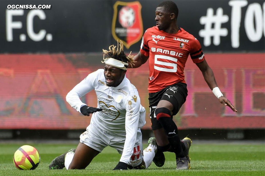 Faute sur Allan Saint Maximin