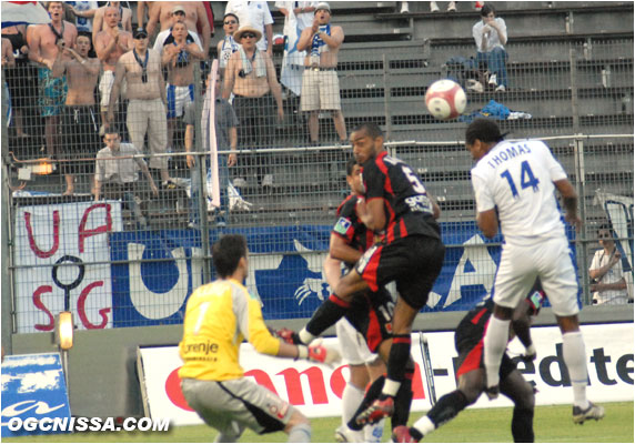 Auxerre est dominateur sur cette rencontre...