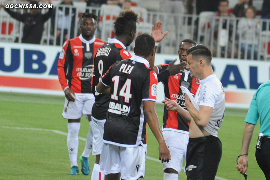 Deux fois, Balotelli transforme