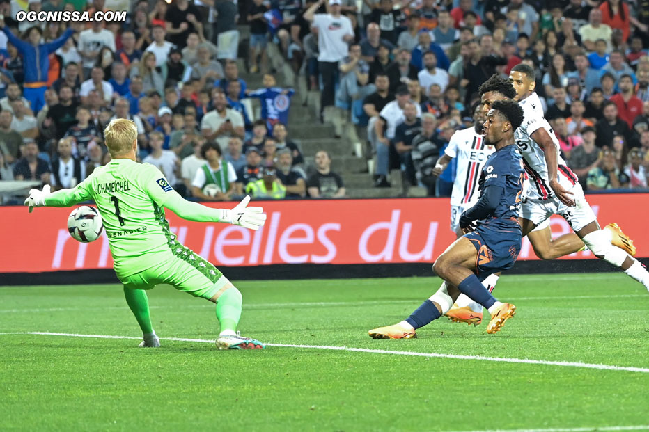 Kasper Schmeichel fera les arrêts qu'il faut pour permettre au Gym de s'imposer