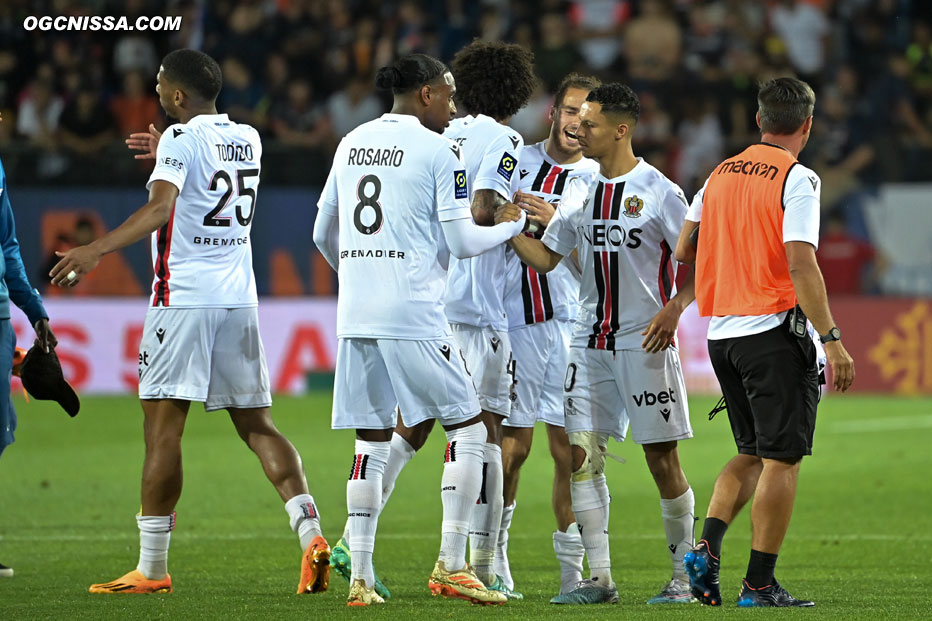 La joie du groupe. Nice s'impose 3 à 2.