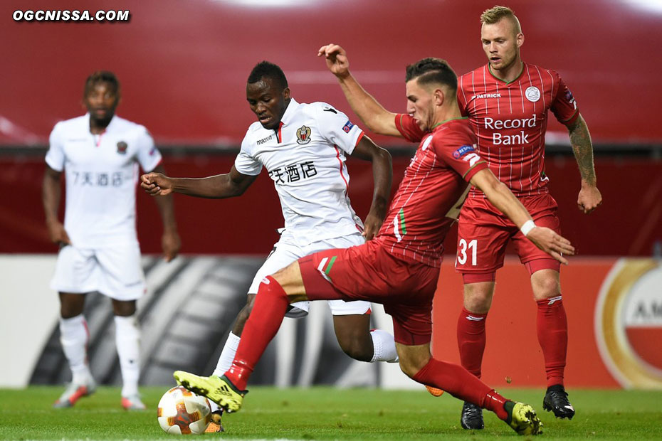 Ignatius Ganago entré en fin de match