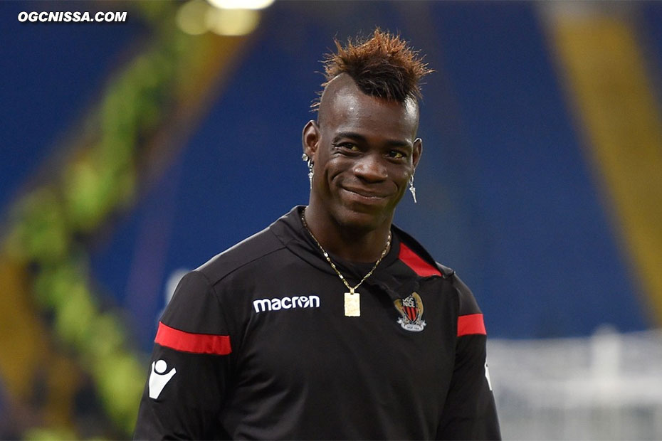 Mario Balotelli sera sur le banc au coup d'envoi