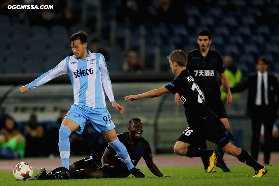 Faute sur Nampalys Mendy