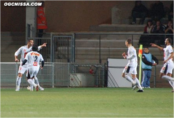 C'est finalement Olivier Echouafni, rentré en fin de match, qui ouvre le score dans les prologations de la rencontre