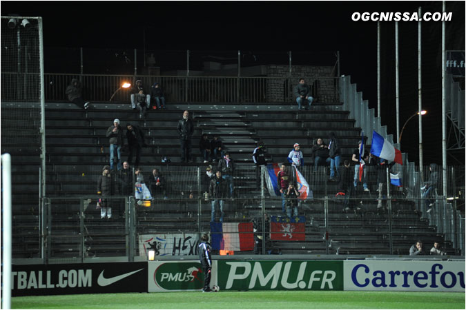 Quelques supporters visiteurs