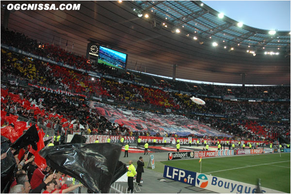 Le tifo niçois de la BSN est très réussi